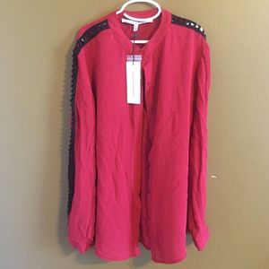 Red blouse with sleeve detail