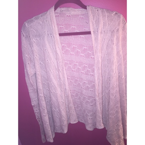 Light pink cardigan.  <<American Rag>>
