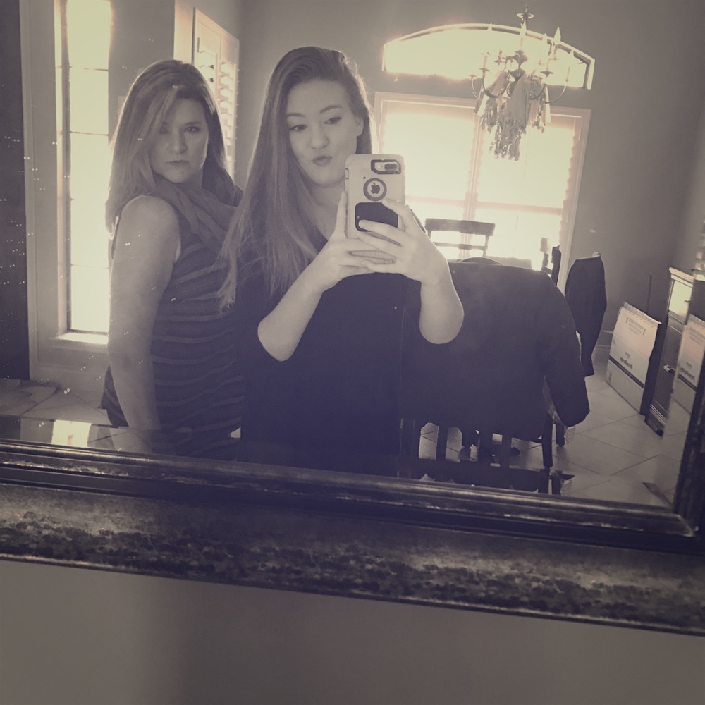 Meet your Posher, Lacey