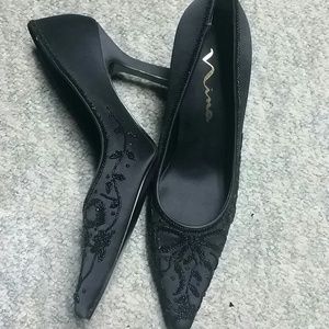 Satin pumps by by Nina