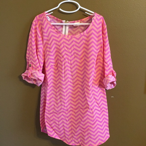 Chevron top - Picture 1 of 2