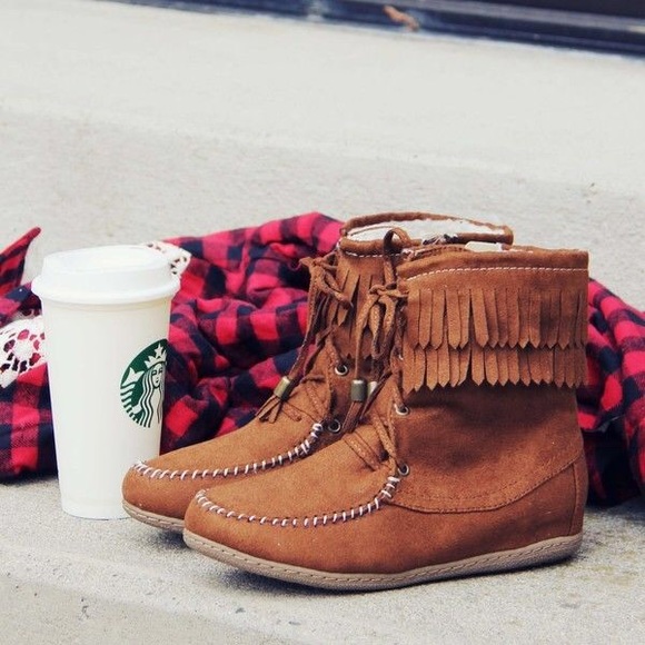 SODA boots size 7