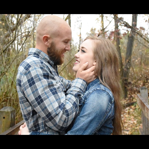 Meet your Posher, Emily - Picture 2 of 3