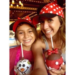 Meet your Posher, Hana