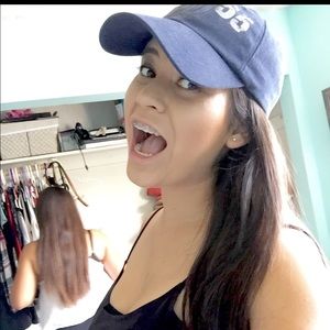 Meet your Posher, Jasmin