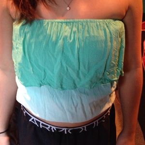 Strapless teal shirt