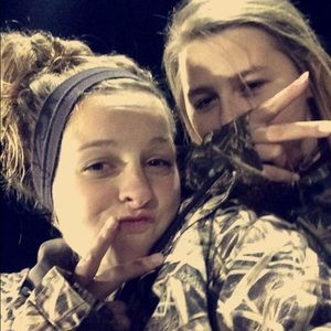 Meet your Posher, Andrea