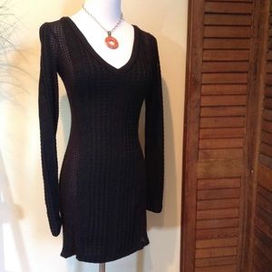 Black tunic sweater