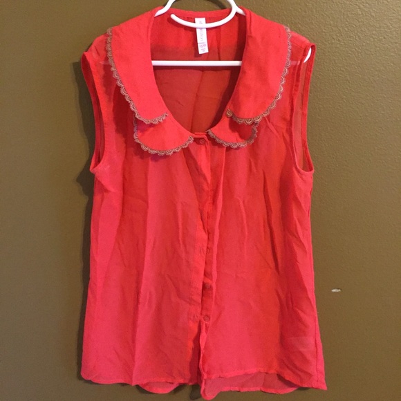 Peter Pan collar tank