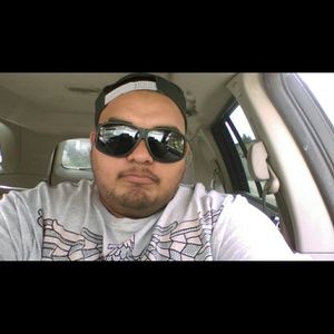 Meet your Posher, Eric