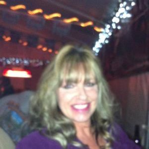 Meet your Posher, Gina