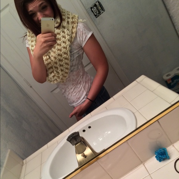 Scarf:) - Picture 3 of 3