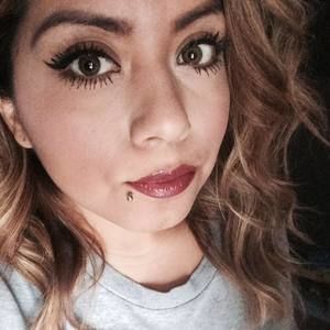 Meet your Posher, Sherry