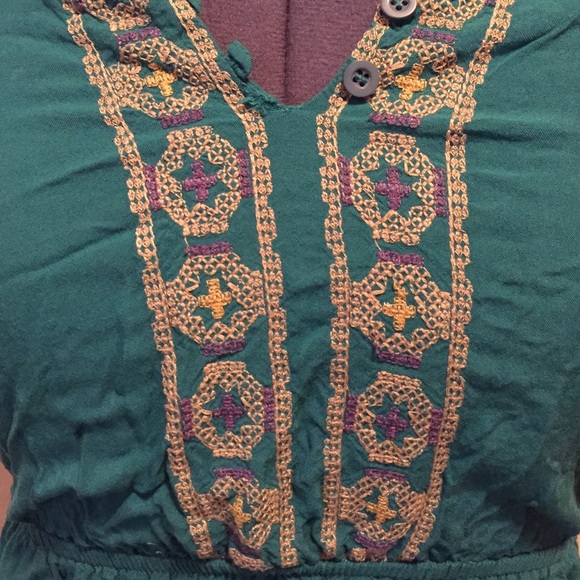 Dress - Picture 2 of 4
