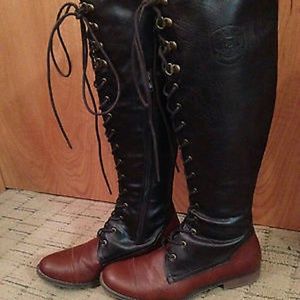 Rocket Dog Knee-High Lace-Up "Chocolate Craving"