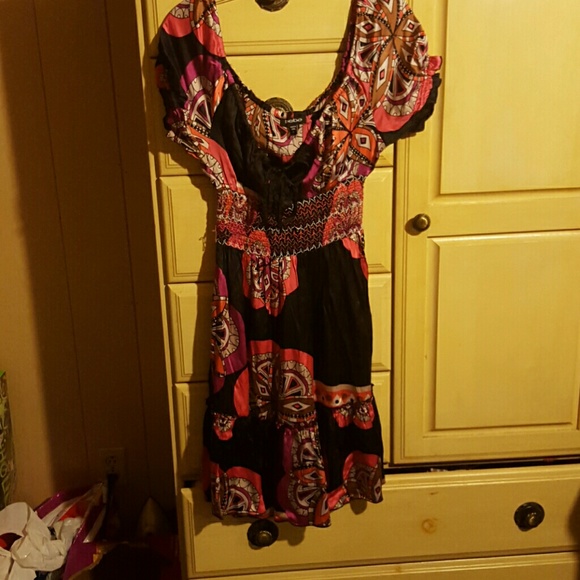 Bebe dress
