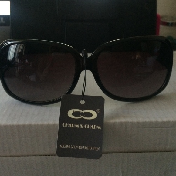 Black sunglasses