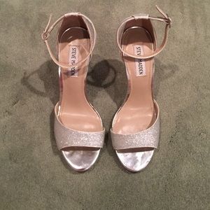Steve Madden "Walltz" high heals