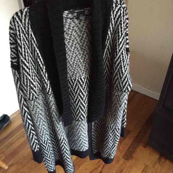 Long sweater - Picture 2 of 3