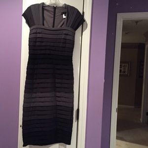 Tadashi Shoji Shutter Pleat Ombre Jersey Dress