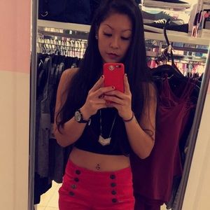Meet your Posher, Eryn lee