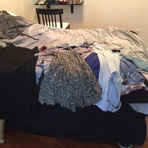 Selling a lot of my closet! Great bundles:)