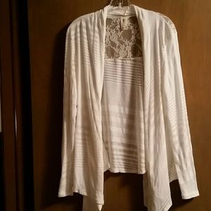 Pretty lightweight cream cardigan sz 3X