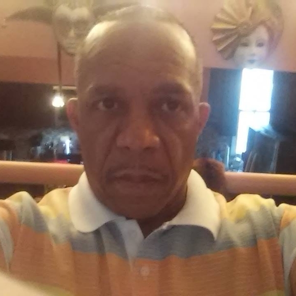 Meet your Posher, David - Picture 1 of 1