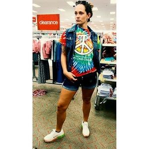 Meet your Posher, Chasity