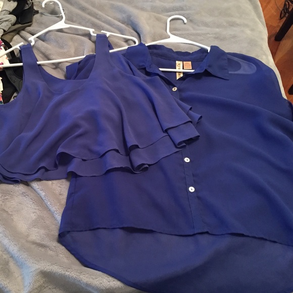 New blue violet crop and used blue button blouse