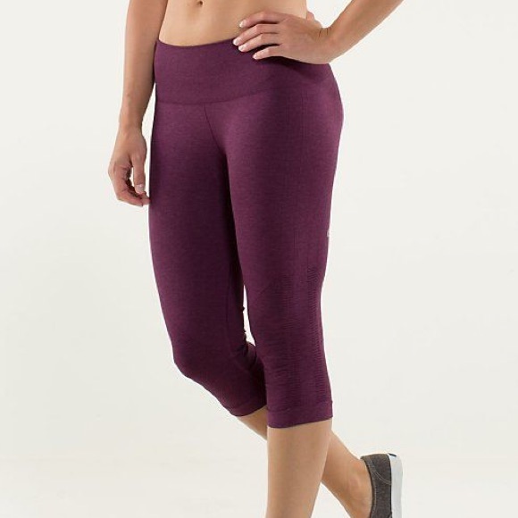 lululemon athletica Pants - NWT Lululemon in the flow II cropped leggings 4