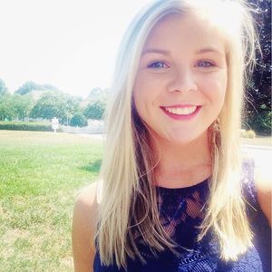 Meet your Posher, Destiny