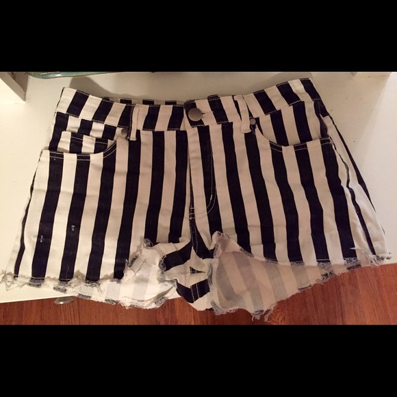 Beetle Juice Striped Shorts