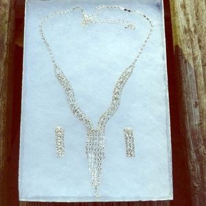 Crystal Set: Necklace & Earrings-NWOT Final Price