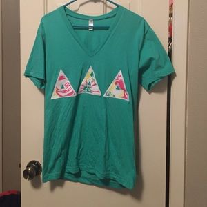 American apparel Tri Delta V neck