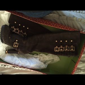 Tory burch boots