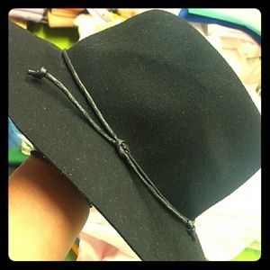 black fedoras