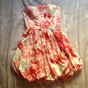 Floral strapless dress