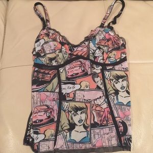Size small comic strip tank