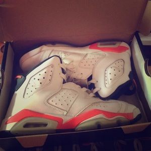 Worn a couple of times, got a different box