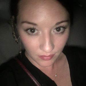 Meet your Posher, Mandy