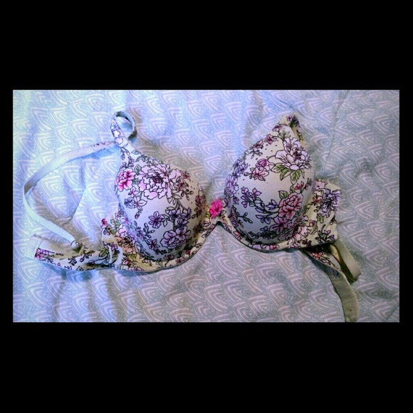 VS Bra 34C