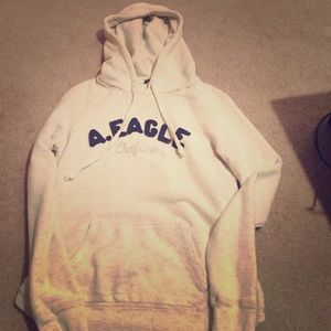 American Eagle cream hoodie size S