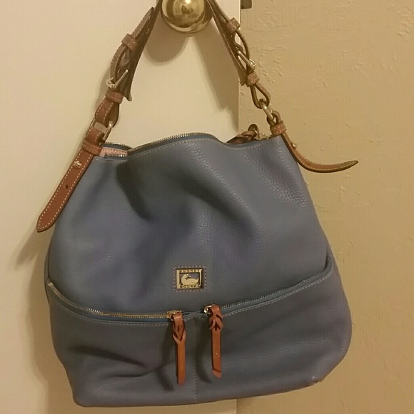 Dooney & Bourke purse
