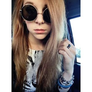 Meet your Posher, Brittney