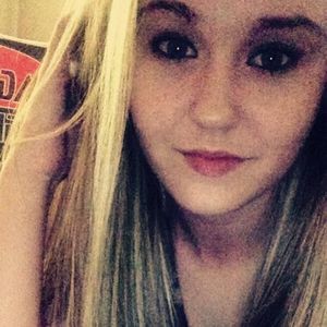 Meet your Posher, Johnette