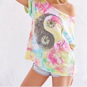 ISO TIE DYE FLOWER TOP
