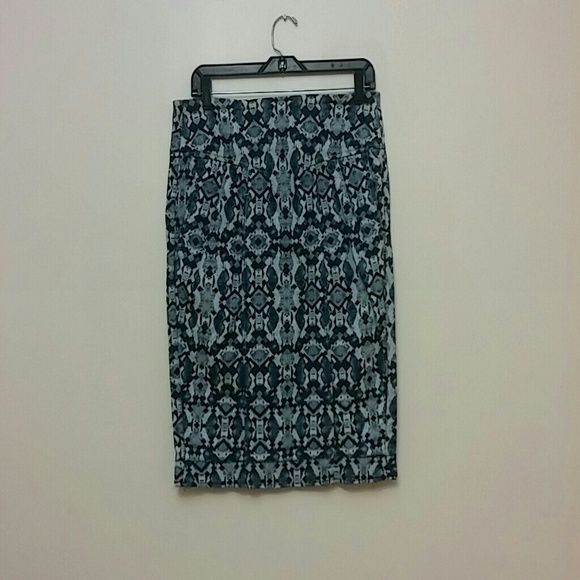 Denim pencil skirt