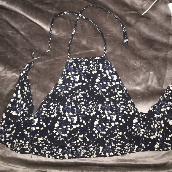 Printed halter tie top
