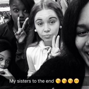 Meet your Posher, Ciara